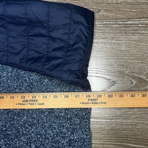 Old Navy Boys Lightweight Hooded Jacket With Quilted Sleeves Size XXL(18) - Picture 13 of 13